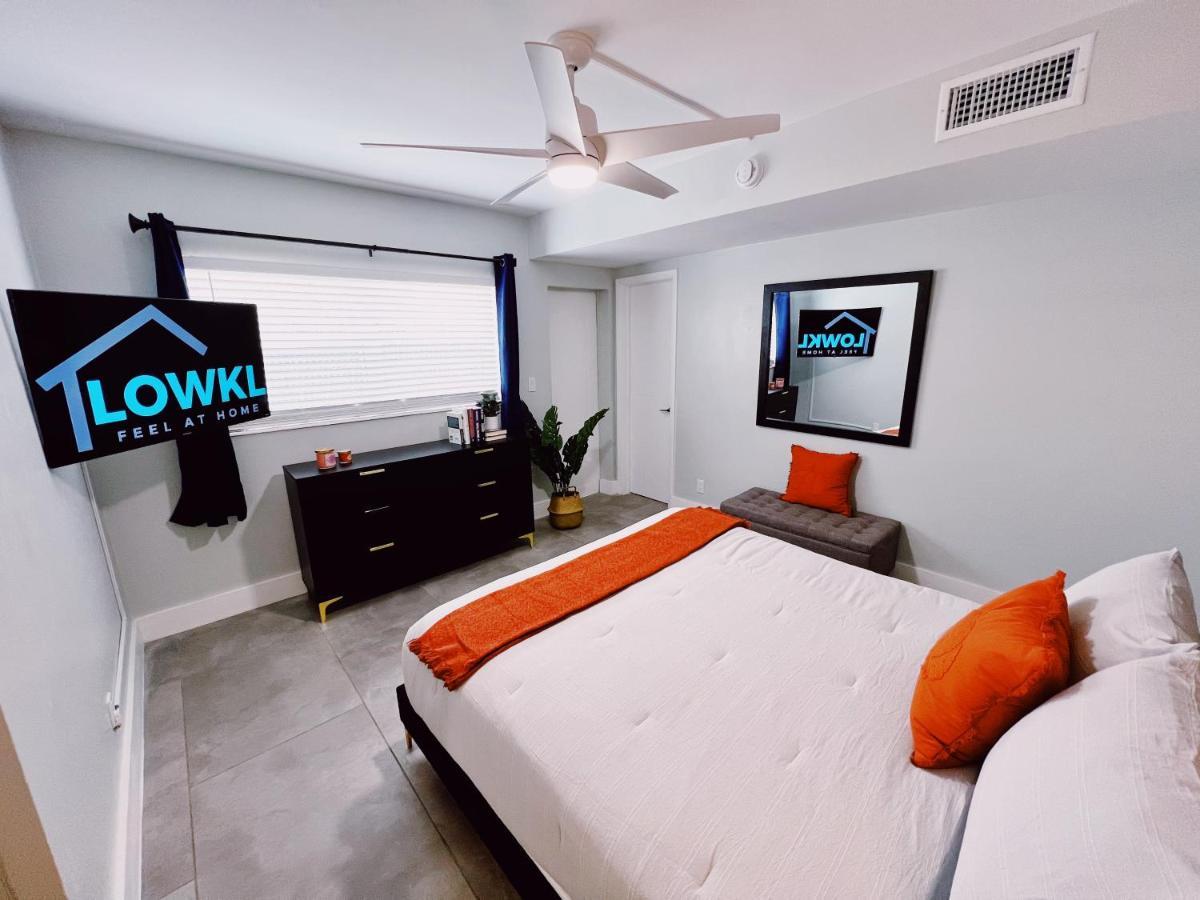 Holiday Park Apartments By Lowkl Форт Лодърдейл Екстериор снимка